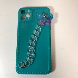 iPhone 11 Pro Max cover teal with clear chain  and butterfly  OS